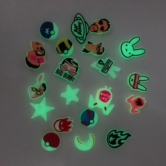 Bad Bunny Croc Charm set 30 - Picture 4 of 4